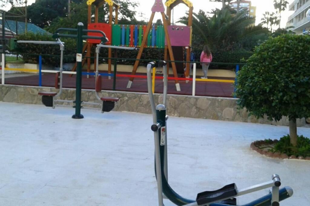 Carihuela Park Palace Studio Τορρεμολίνος Εξωτερικό φωτογραφία